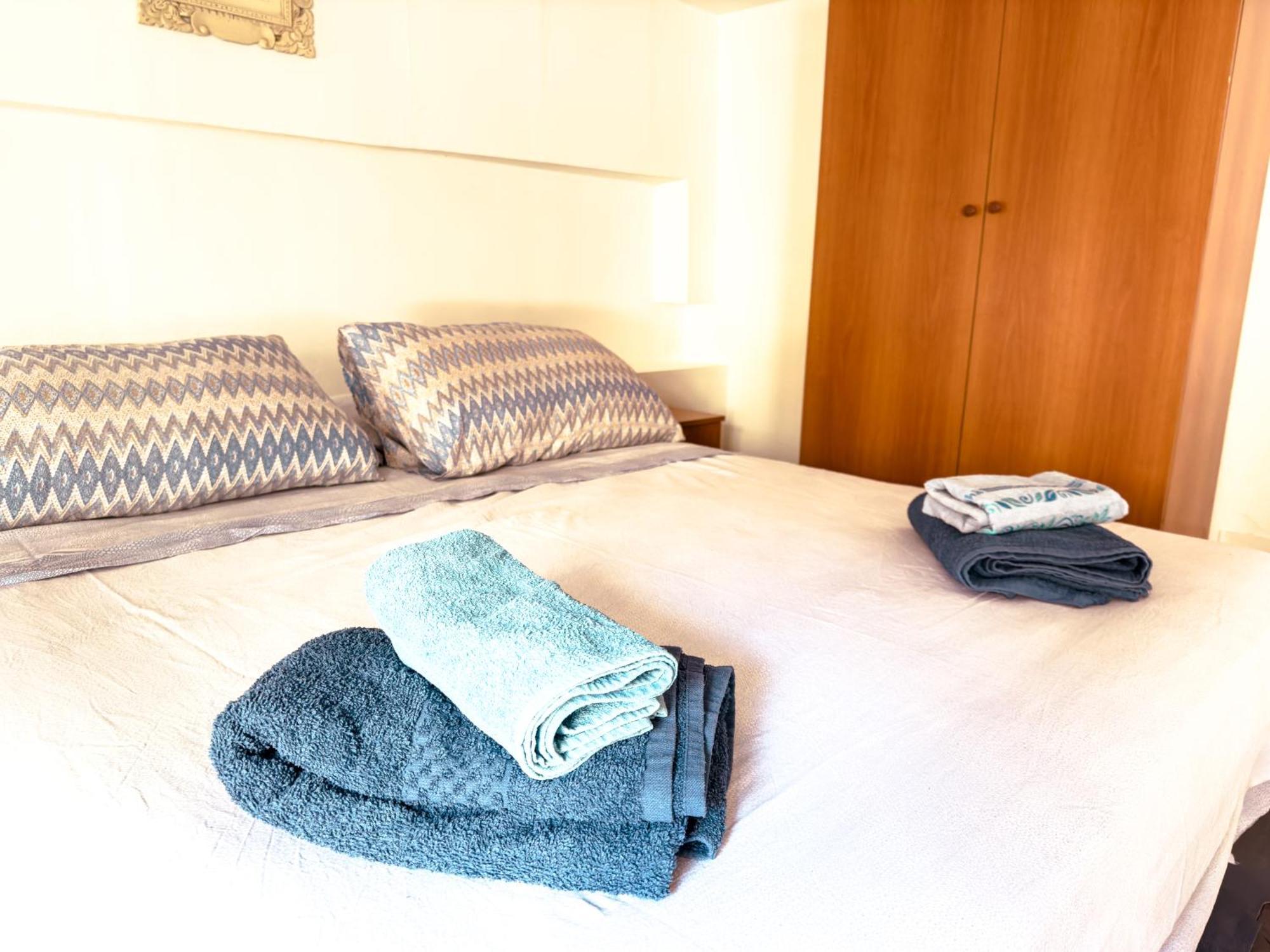 Camurria Apartments Giardini-Naxos Kültér fotó